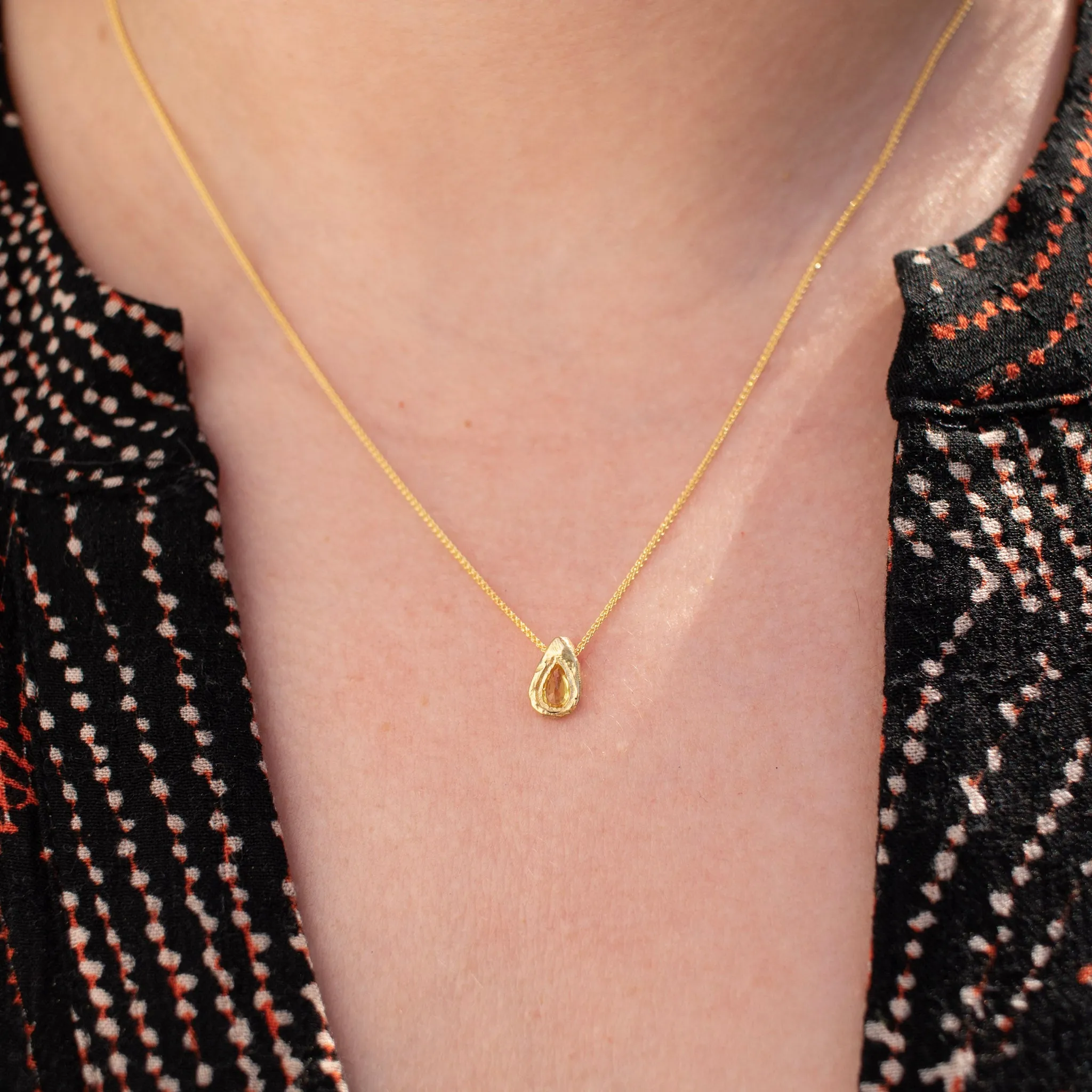 18K Teardrop Slider Necklace in Yellow Sapphire