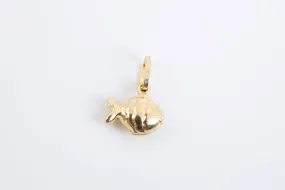 18k Yellow Gold Fish Pendant (0.91g.)