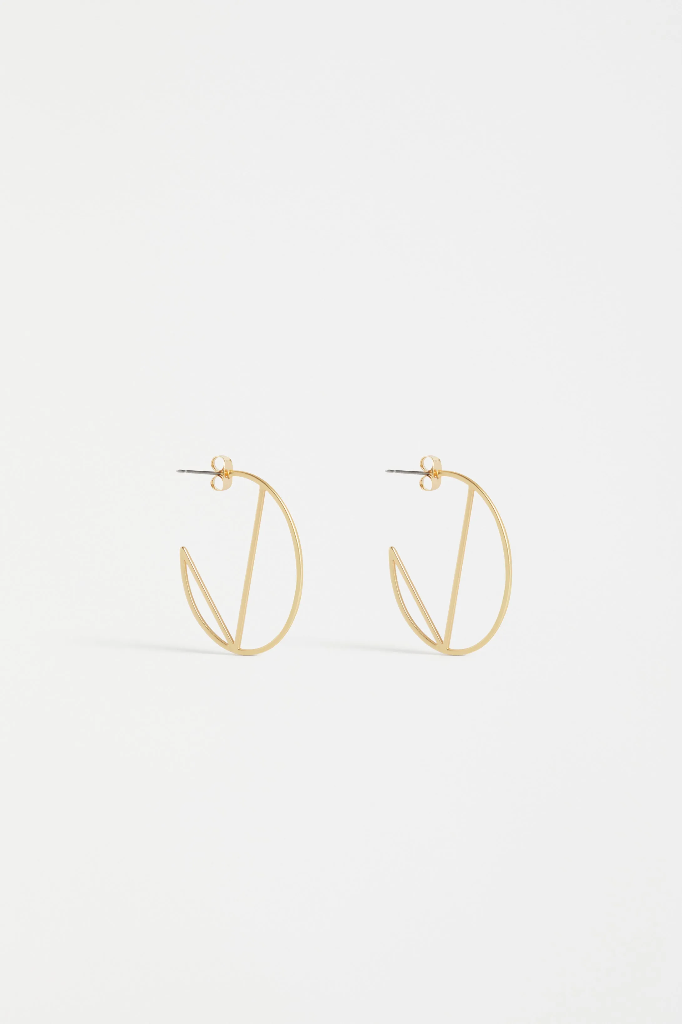 Almi Hoop Earring