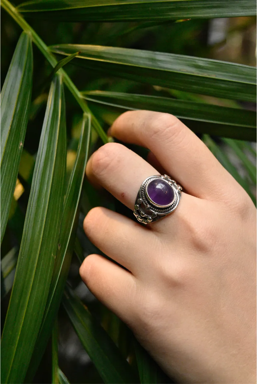 Amethyst Magus Ring (US 8 & 9)