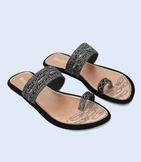 BW7222-BLACK-Women Virsa Chappal