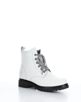 CARINAS WHITE Round Toe Boots