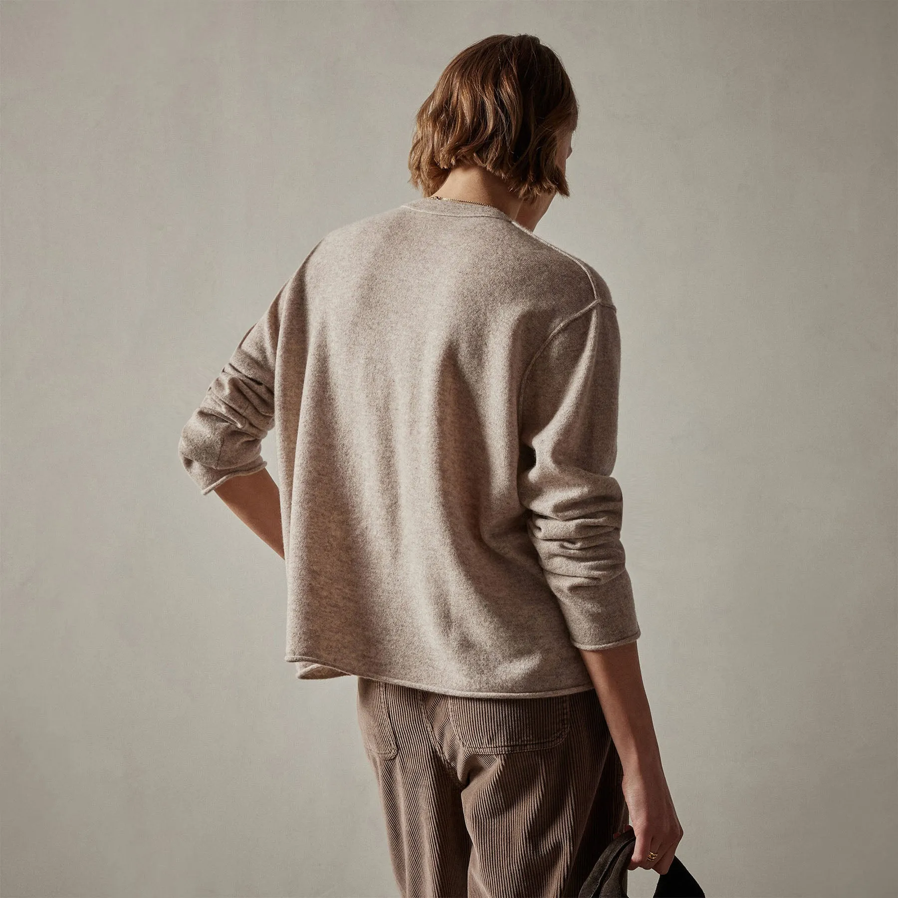 Cashmere Boxy Crew - Stone