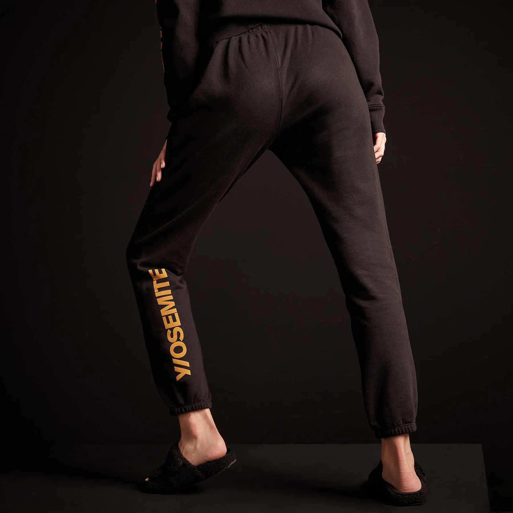 Classic French Terry Sweatpant - Black/Cadmium