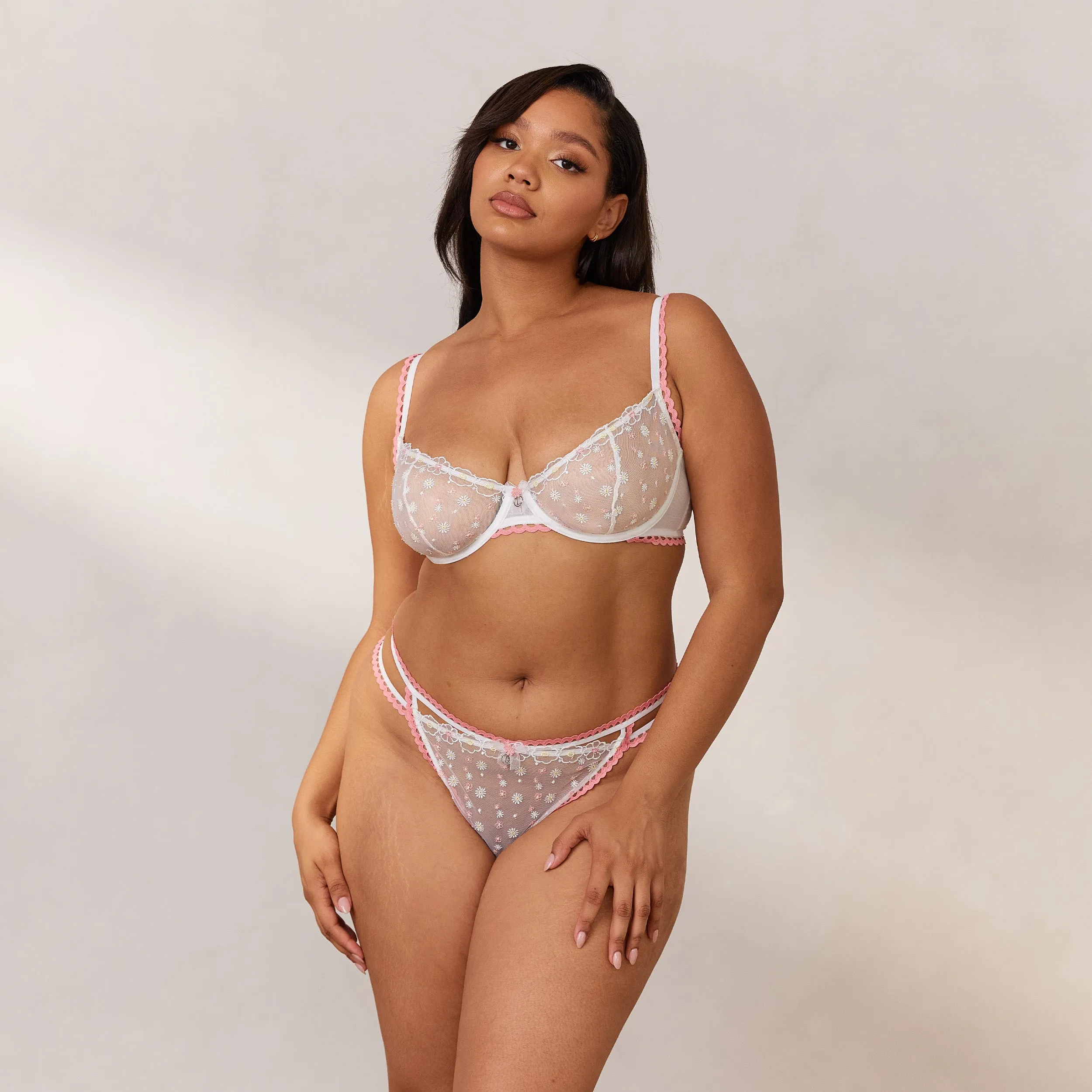 Daisy Embroidered Balcony Bra - White