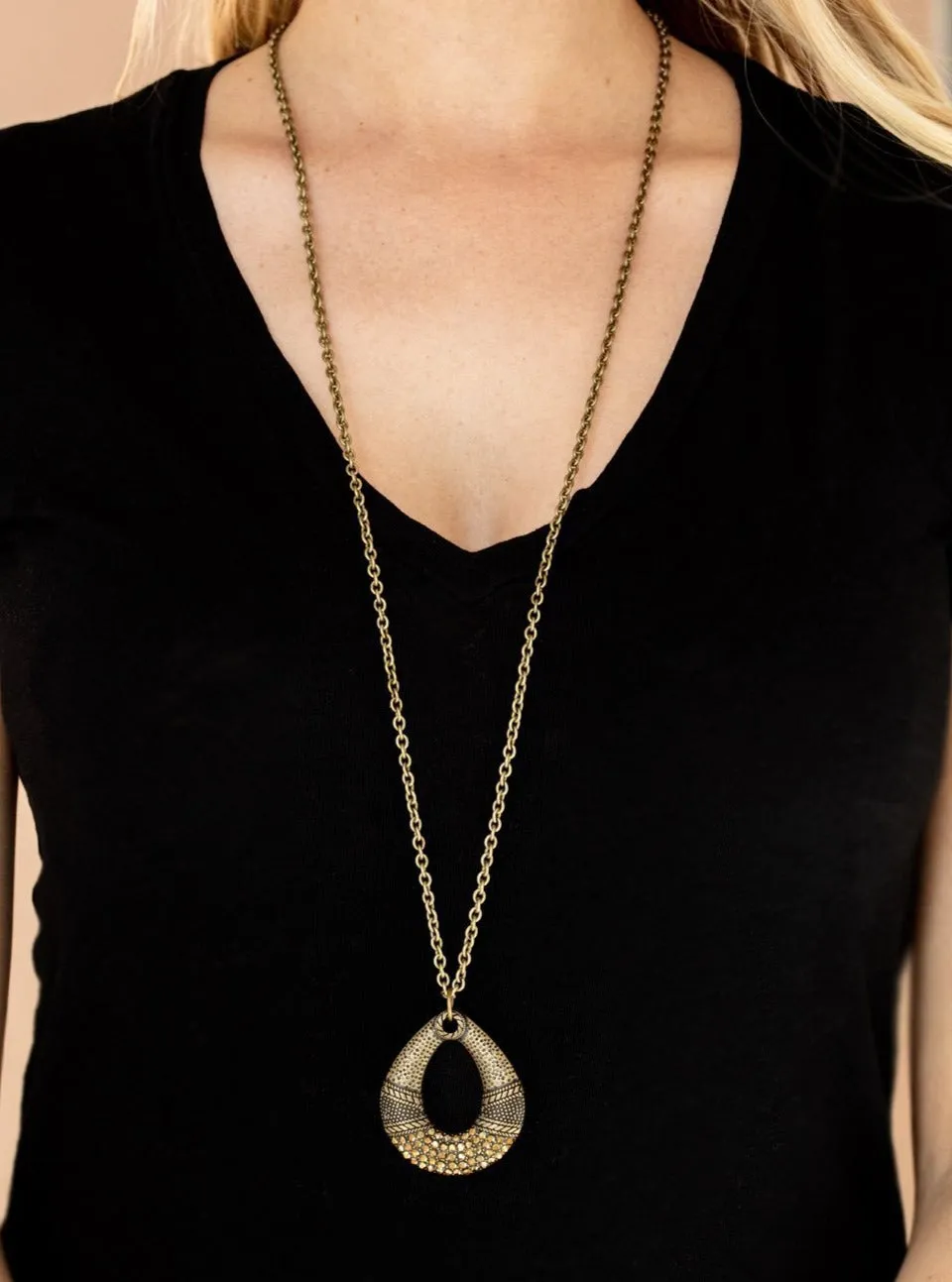 Glitz and Grind Brass Necklace Set