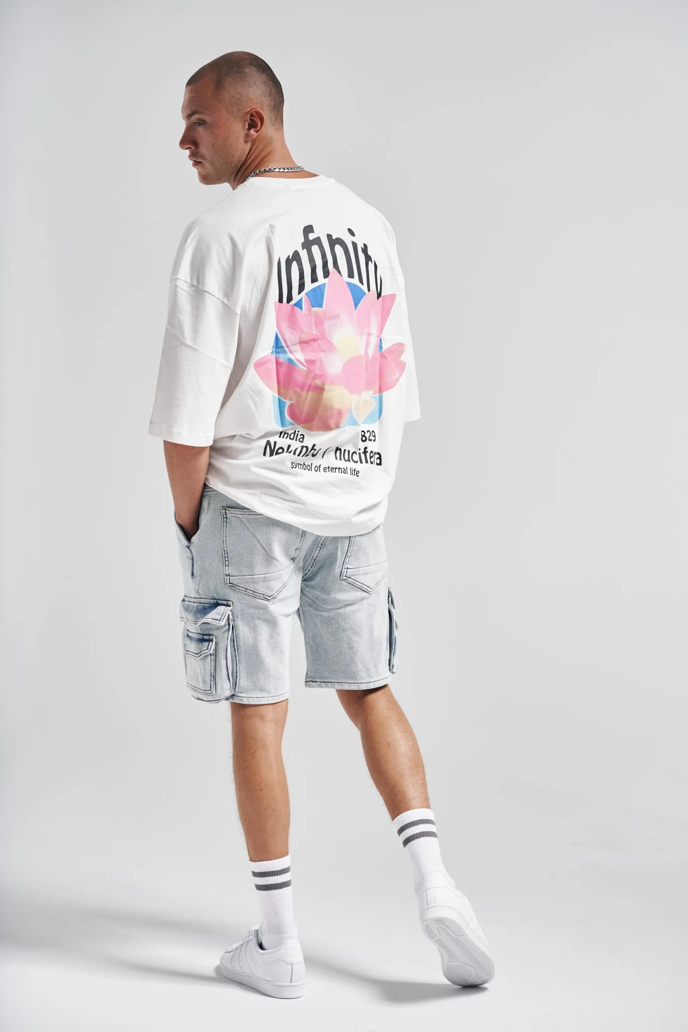 Infinity Nucifera Oversized Tee White