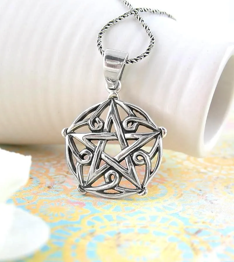 Pentagram of Brisingamen Pendant