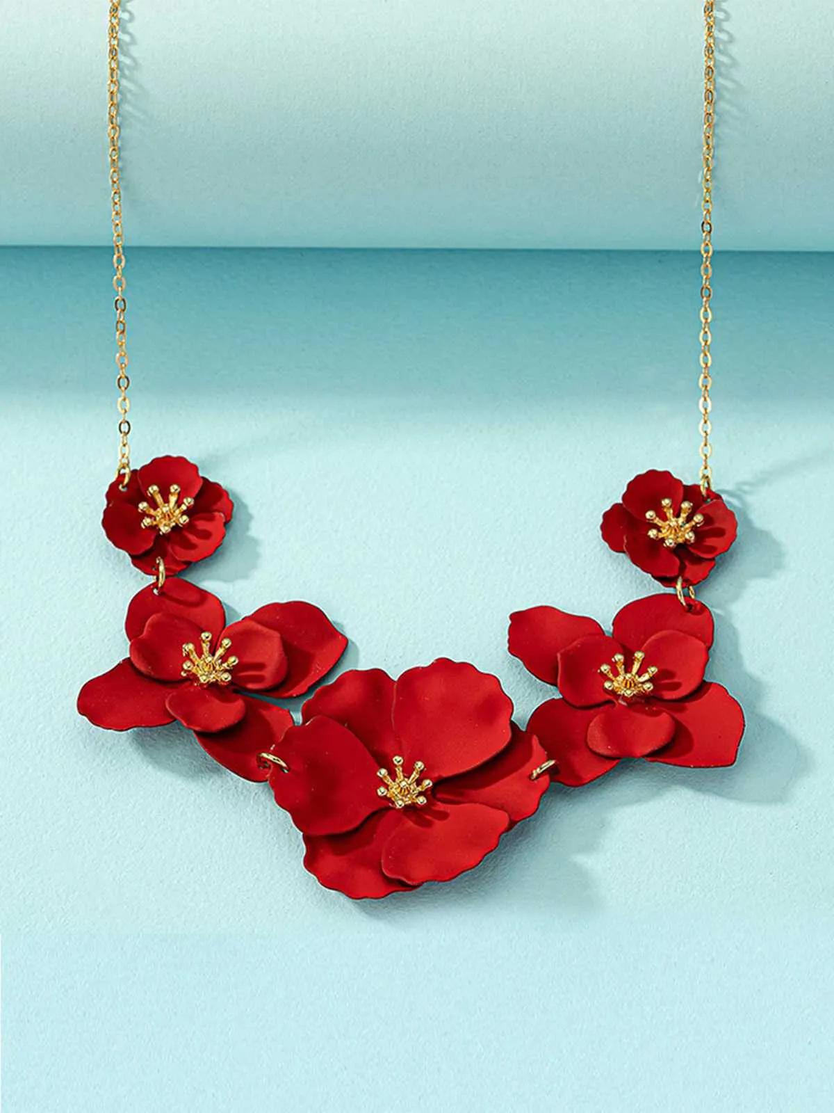 Red Vintage Floral Pendant Necklace