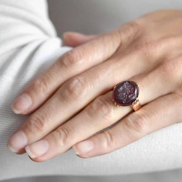 Victorian 18kt Garnet Intaglio Ring